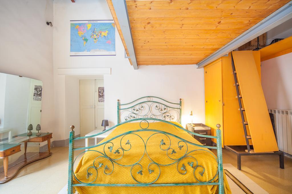 B&B Stella 10 Neapel Rum bild
