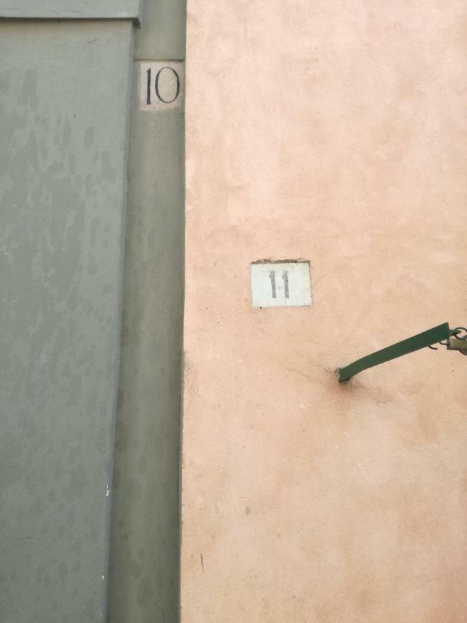 B&B Stella 10 Neapel Exteriör bild